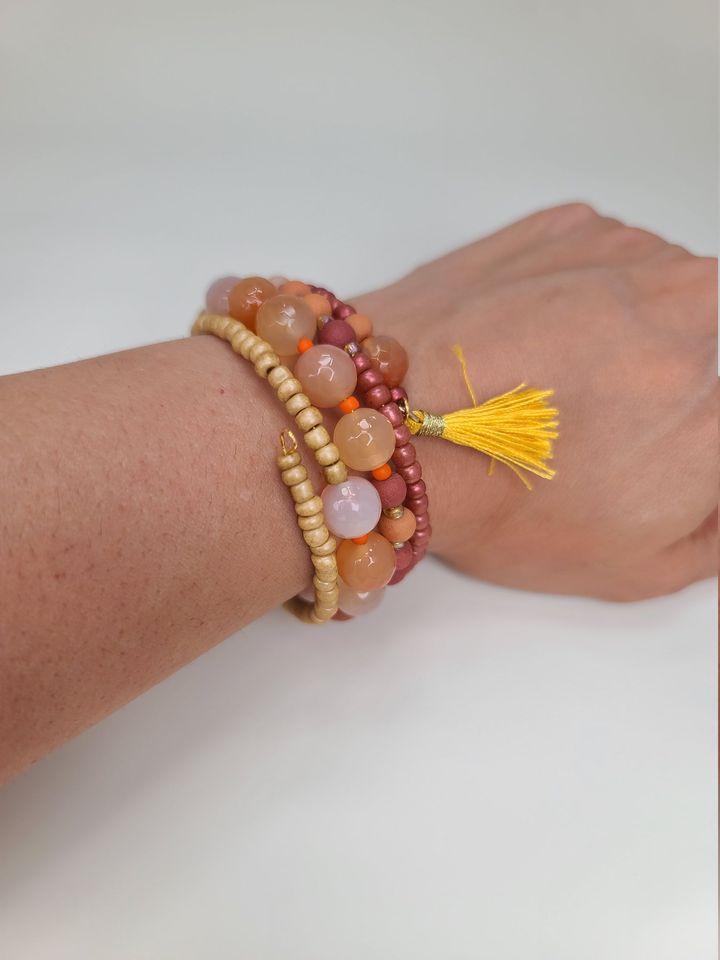 Orange Agate Beaded Bracelet